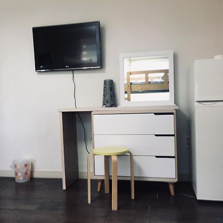 Hongdae Pencil Guesthouse Szöul Kültér fotó