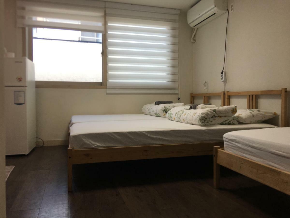 Hongdae Pencil Guesthouse Szöul Kültér fotó