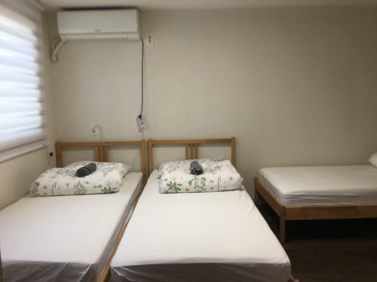 Hongdae Pencil Guesthouse Szöul Kültér fotó